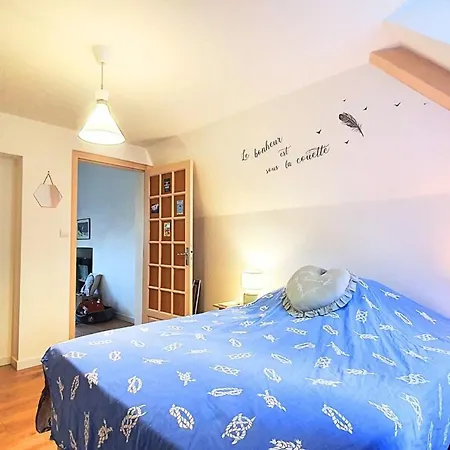 Apartman Spacious Cocoon Near The Sea